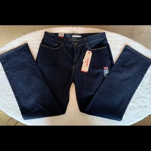 Levi’s 525 Straight Jeans